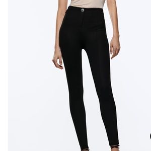 Black zara leggings with gold button